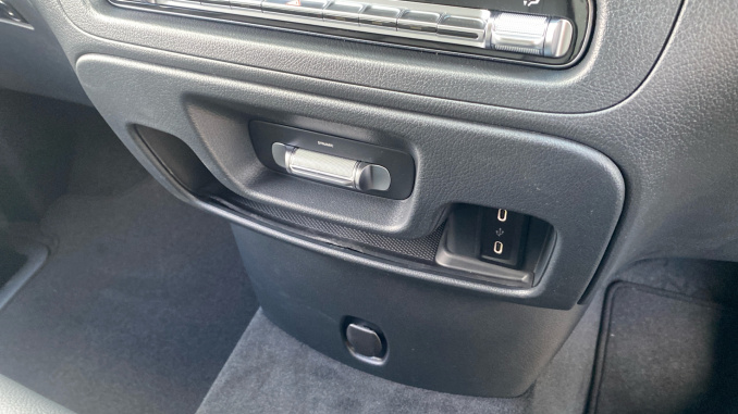 Mercedes-Benz Vito Tourer L3 Diesel Rwd 116 CDI Select 9-Seater 9G-Tronic - Image 37